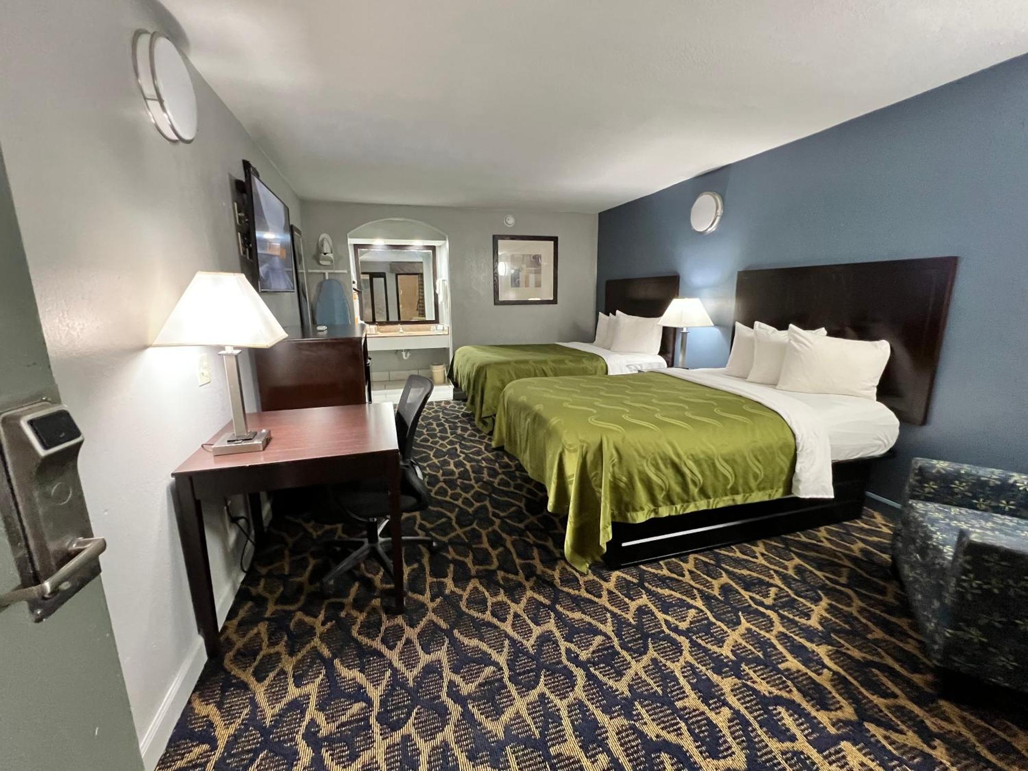 Quality Inn Indianola מראה חיצוני תמונה