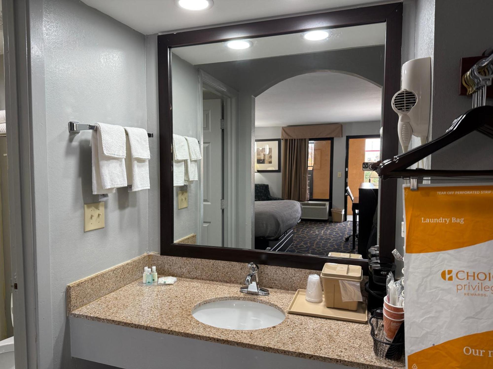 Quality Inn Indianola מראה חיצוני תמונה